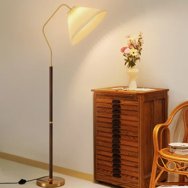 American Retro Wooden Base Room Corner Floor Standing Lamp - Image 4